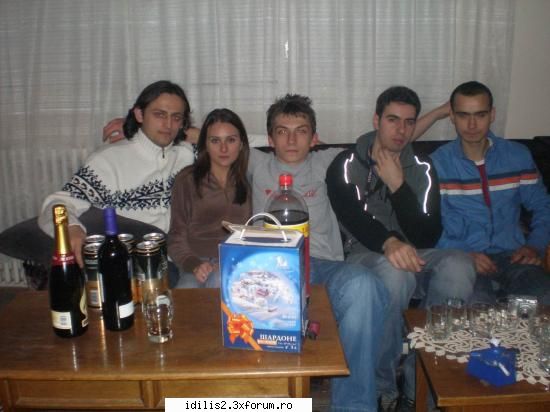 Poze - Noroc ca a venit Shoni si ne-a salvat ! - mIRC